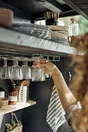 Porte-verres pour meuble d'angle bas