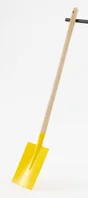 Bêche carrée acier manche bois L.100 Cm