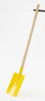 Bêche carrée acier manche bois L.100 Cm