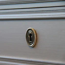 Entrée de clé Louis XVI zamak brossé