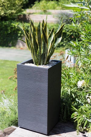 Pot polypropylène carré EDA 39,5 x 39,5 x 80 cm gris anthracite