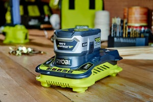 Chargeur Rapide Ryobi One+ Rc18150, 18 V