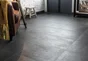 Carrelage Sol Et Mur Forte Effet Béton Anthracite Alma L.60 X L.60 Cm