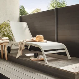 Lame de terrasse luxia 2400x145x22mm composite gris argent