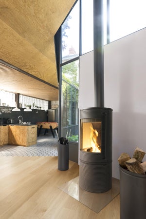 Poêle à bûche INVICTA Altara anthracite, 7 kW