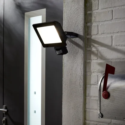 Projecteur détecteur extérieur led intégrée 4000 lm anthracite YONKERS INSPIRE