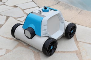 Robot aspirateur de piscine autonome sur batterie, THETHYS BESTWAY