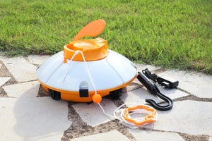 Robot aspirateur de piscine autonome sur batterie Frisbee BESTWAY