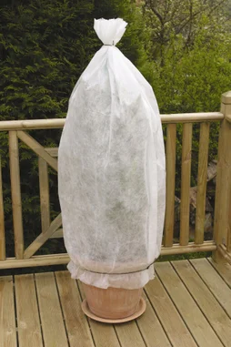 Housse d'hivernage 1x1 m 30gr/m2 + liens