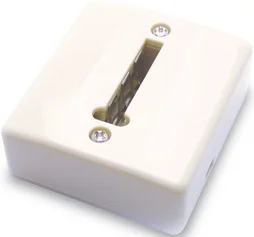 Prise Femelle Evology