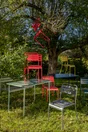 Table de jardin CAFE carrée en métal coloris vert – 2 personnes