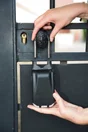 Coffre à cles MASTER LOCK 20,5x13,5x4,5 pour poignee de porte