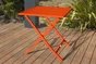 Table de jardin DCB GARDEN Marius carré orange / cuivré 2 personnes