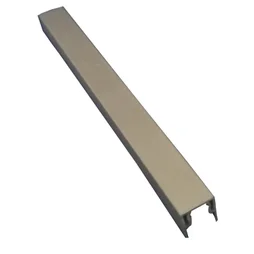 Profil de finition pvc CLEA, P.2 cm x l.2 cm x H.150 cm