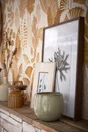 Papier peint vinyle intissé jardin tropical jaune