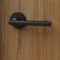 Ensemble de porte sur rosace Lee INSPIRE, peint noir mat sans trou