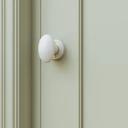 Ensemble de porte sur rosace Gilda INSPIRE, laiton porcelaine blanc sans trou