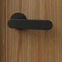 Ensemble de porte sur rosace Java INSPIRE, peint noir mat sans trou