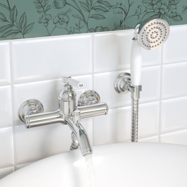 Mitigeur de bain Charm, avec flexible et pommeau brillant / chromé, SENSEA