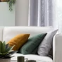Coussin INSPIRE Danae 100% lin, 45 x 45 cm, cactus 1 vert