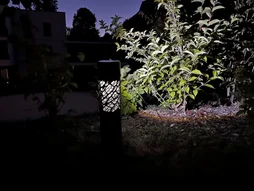 Balise avec détecteur solaire Allegra Eclairage 360° 250 Lumen gris WATT & HOME