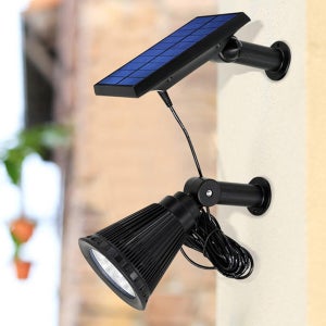 Lot de 2 spots solaire Spiky Away, 200 lumens