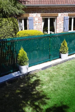 Rouleau lamelle occultante pvc vert, Idéal Garden L.50m x l.48mm + 100clips