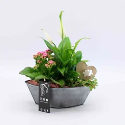 Composition en zinc pour la st valentin, H.30 cm, Diam.22 cm