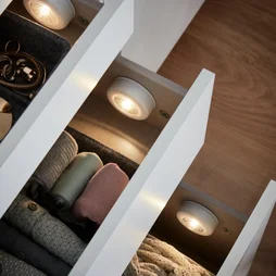Lot de 3 éclairages bouton poussoir led à pile 3AAA blanc neutre