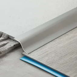 Barre de seuil adhésive aluminium mat, l.50 mm x L.83 cm ARTENS