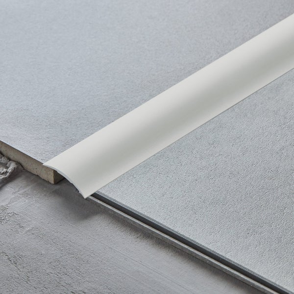 Barre de seuil adhésive aluminium mat, l.30 mm x L.166 cm ARTENS