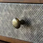 Bouton De Meuble Anglais Vieil Or Zamak H.30 X L.30 X P.25 Mm