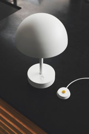 Lampe de table rechargeable USB, H.25 cm, aluminium, blanc, Ellen NORDLUX