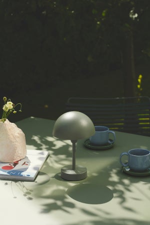 Lampe de table rechargeable USB, H.25 cm, aluminium, olive, Ellen NORDLUX