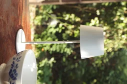 Lampe solaire sofa usb métal h30 WATT&HOME