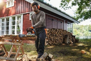 Tronçonneuse à essence STIHL MS212 38.6 cm³, guide de 40 cm