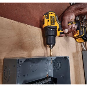 Perceuse sans fil 18 V DEWALT Dcd708mdt-qw, 65 Nm + 2 batteries 2Ah